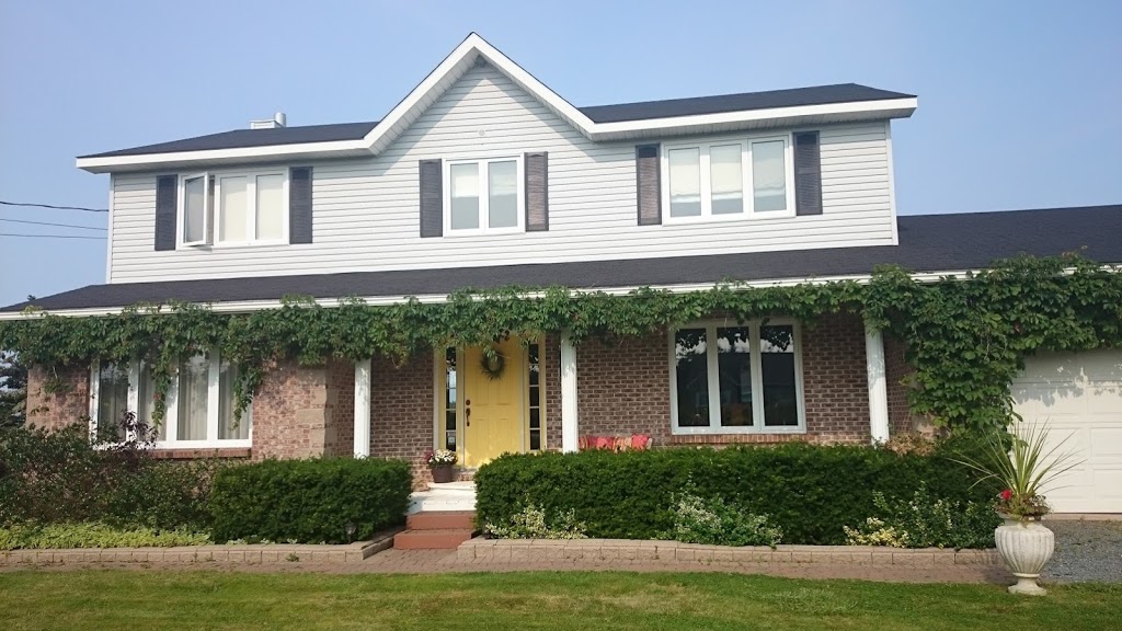 Coastal Waters B&B | 16 Emerald Dr, Head of Chezzetcook, NS B0J 1N0, Canada | Phone: (902) 827-4223