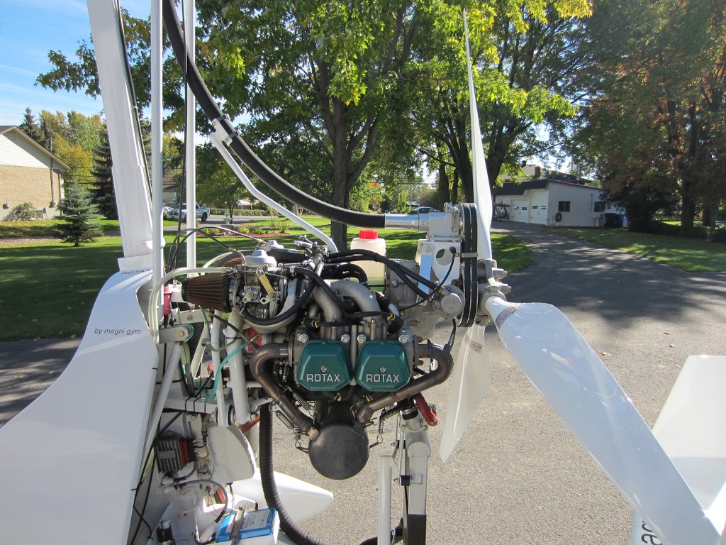 À Vol Doiseau École De Pilotage Et Tour Davion Autogire Et Ult | 200 Rue Georges, Terrebonne, QC J6V 1B8, Canada | Phone: (438) 829-3003