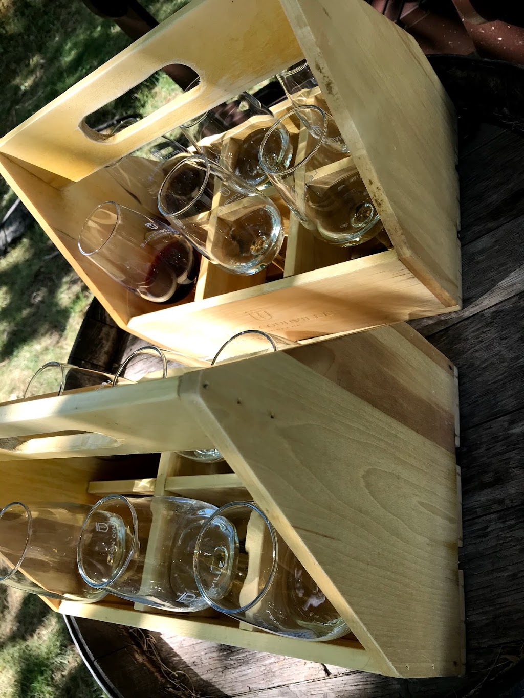 Domaine Les Brome / Léon Courville, winemaker | 285 Chemin Brome, Fulford, QC J0E 1S0, Canada | Phone: (450) 243-0266