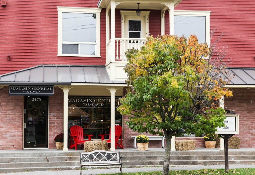Val-David General Store | 2475 Rue de lÉglise, Val-David, QC J0T 2N0, Canada | Phone: (819) 320-0160