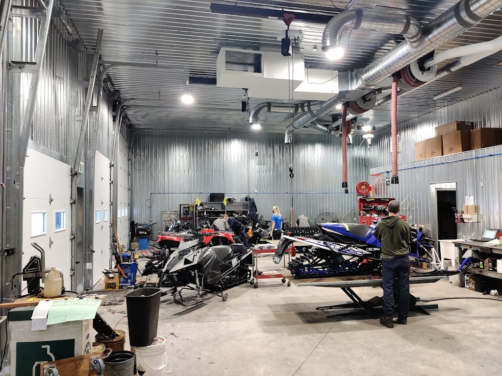 Évasion Sport Inc | 2639 QC-170, Laterrière, QC G7N 1A8, Canada | Phone: (418) 678-2481