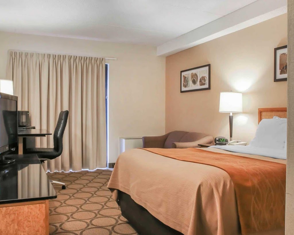 Comfort Inn South | 3109 Pembina Hwy, Winnipeg, MB R3T 4R6, Canada | Phone: (204) 269-7390