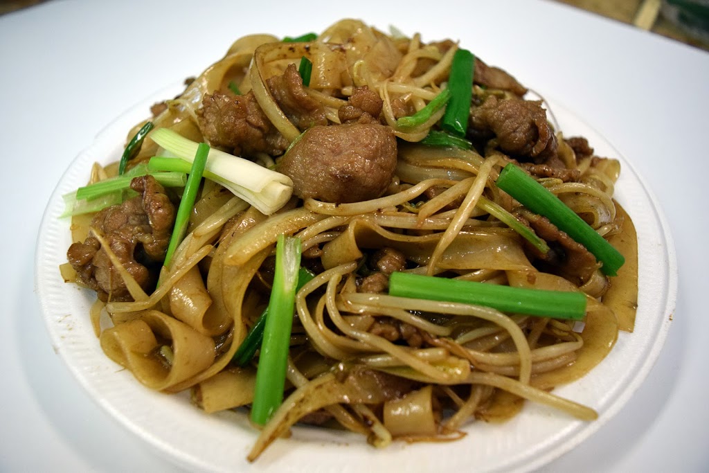 Silver Wok | 5111 Northland Dr NW, Calgary, AB T2L 2L2, Canada | Phone: (403) 288-4949