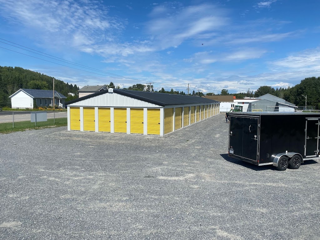 Entreposage de Fondateurs | 906 Rte des Fondateurs, Larouche, QC G0W 1Z0, Canada | Phone: (418) 817-3597