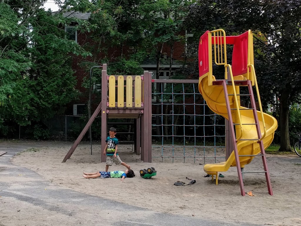 John Murphy Park | 124 Billings Ave, Ottawa, ON K1H 5K9, Canada
