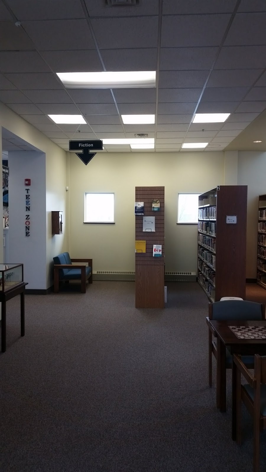 Newcastle Public Library | 100 Fountain Head Ln, Miramichi, NB E1V 4A1, Canada | Phone: (506) 623-2450