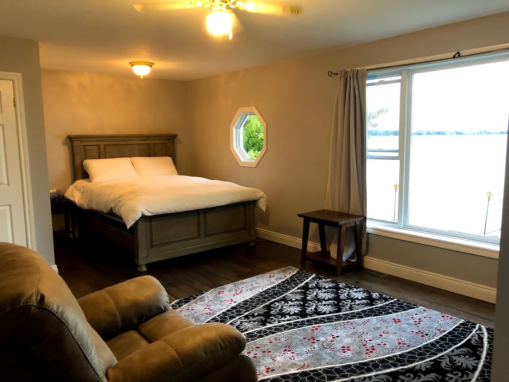 The Homestead | 154 Twelve OClock Point Rd, Carrying Place, ON K0K 1L0, Canada | Phone: (647) 202-2396