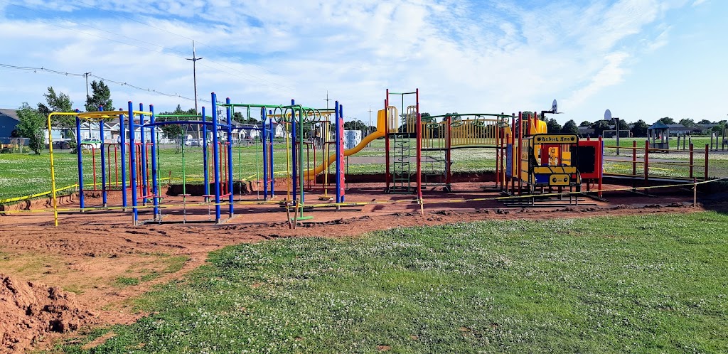 Athena Consolidated School | 150 Ryan Ave, Summerside, PE C1N 6G2, Canada | Phone: (902) 888-8486