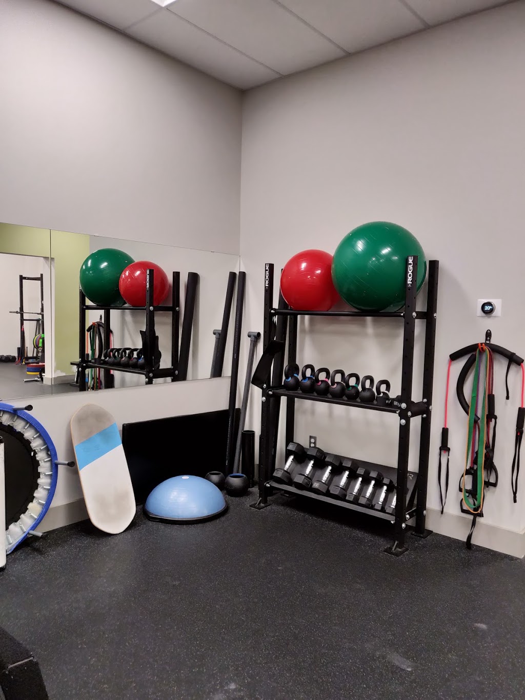 Optimize Physiotherapy & Sport Medicine | 3771 Spratt Rd #4, Ottawa, ON K1V 2P3, Canada | Phone: (613) 425-4211