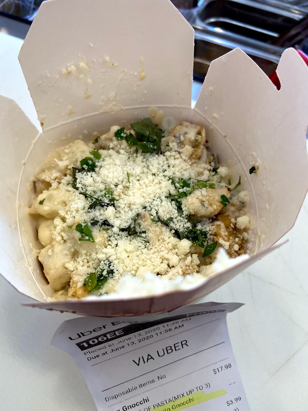 Pastuccis (College Park) | 777 Bay St. Unit C204, Toronto, ON M5B 2H4, Canada | Phone: (416) 792-8884