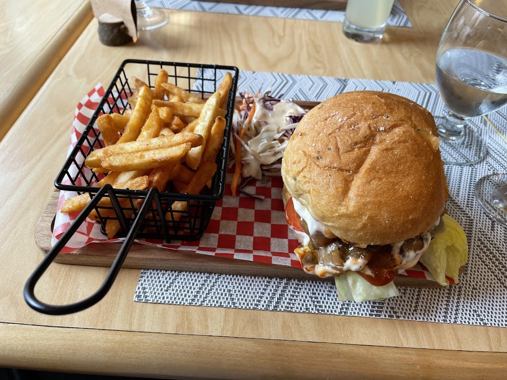 Island Chef At The Pier | 9796 Cavendish Rd RTE 6, Cavendish, PE C0A 1N0, Canada | Phone: (902) 916-6086