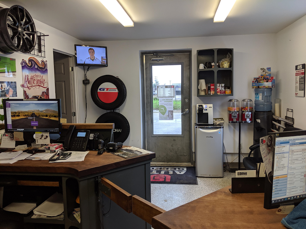 Garage Marcel Bilodeau & Fils Inc. | 2479 Rue Fillion, Jonquière, QC G7S 4S7, Canada | Phone: (418) 548-9559