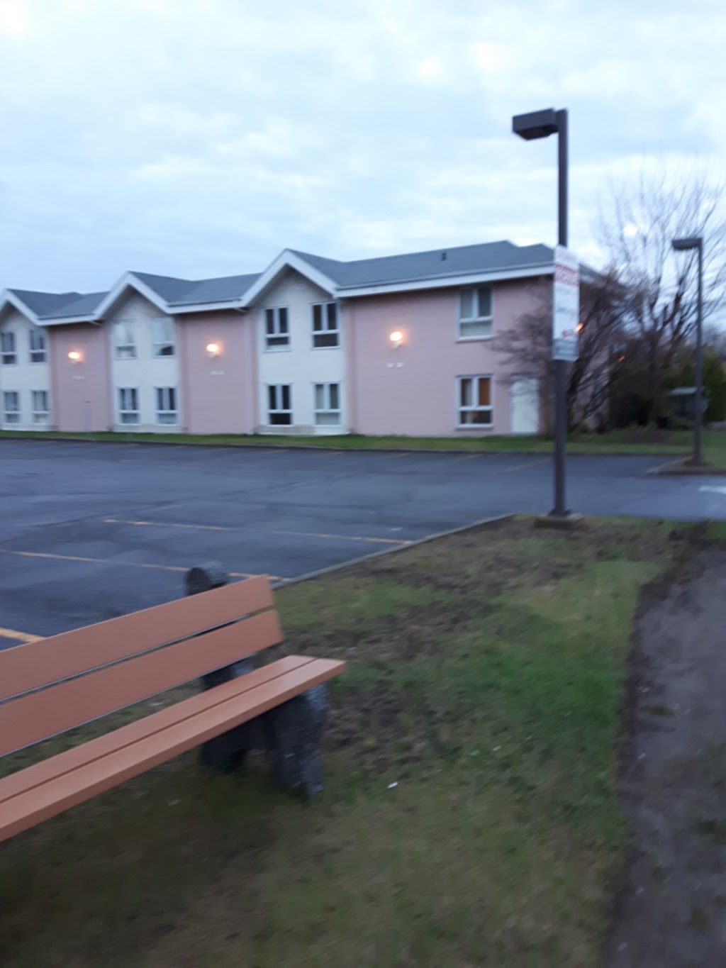 Residences Mon Parent Enr | 634 Rue Hériot, Drummondville, QC J2B 1C3, Canada | Phone: (819) 478-3339
