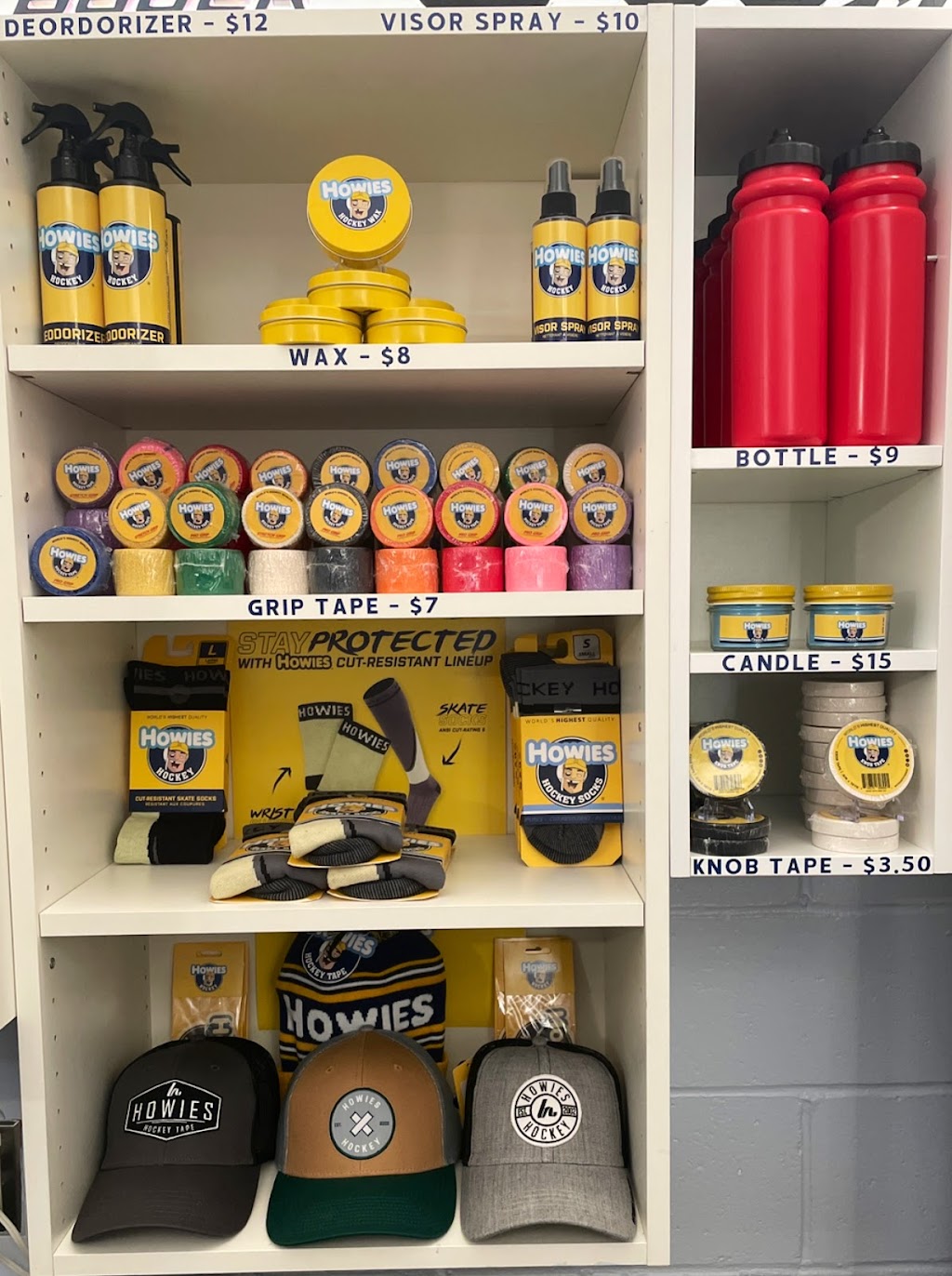 The Village Pro Shop - Manotick | 5572 Dr Leach Dr, Manotick, ON K4M 1C8, Canada | Phone: (613) 263-2858