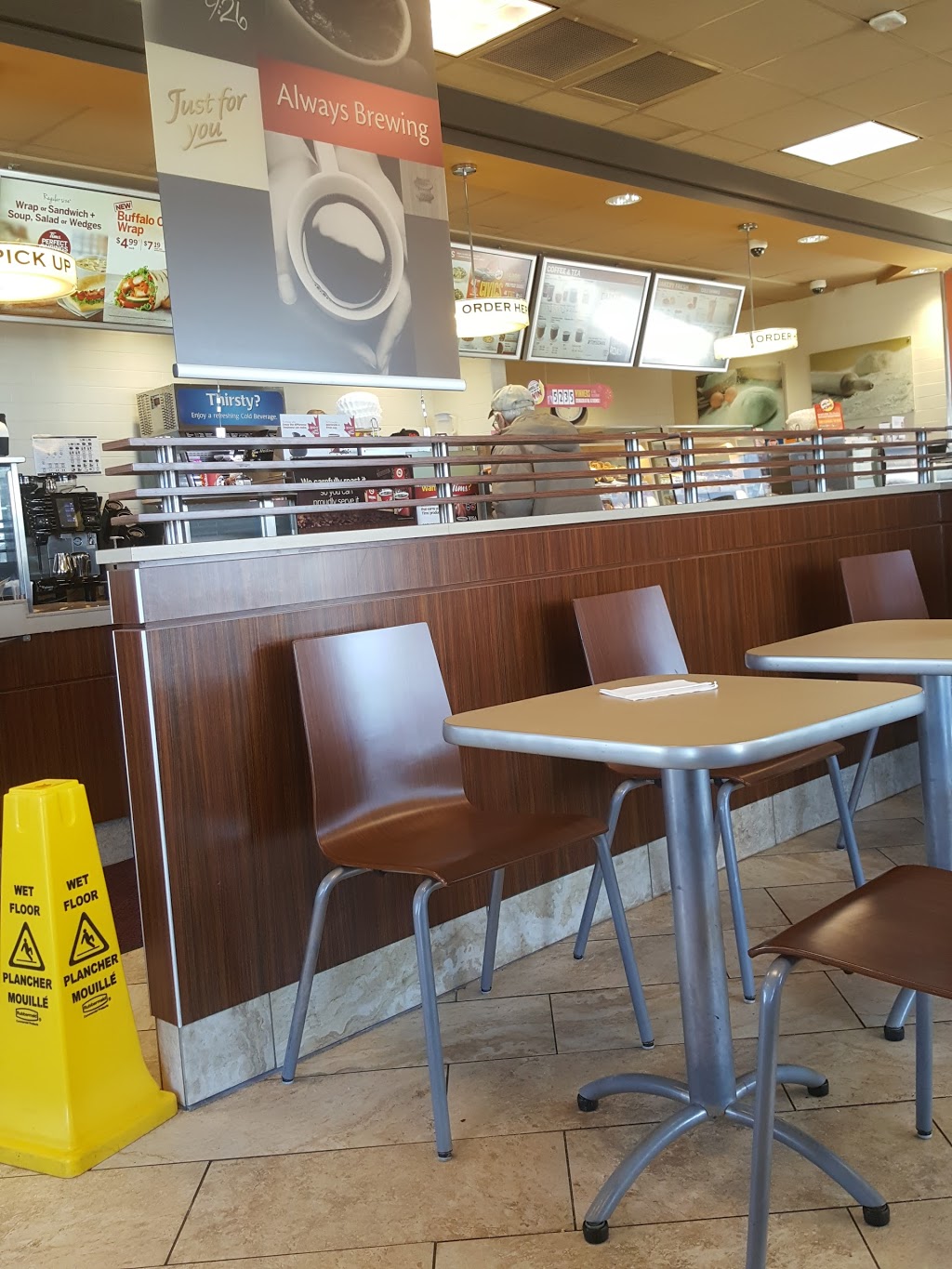 Tim Hortons | 852 Niagara St, Welland, ON L3C 1M3, Canada | Phone: (905) 714-9057
