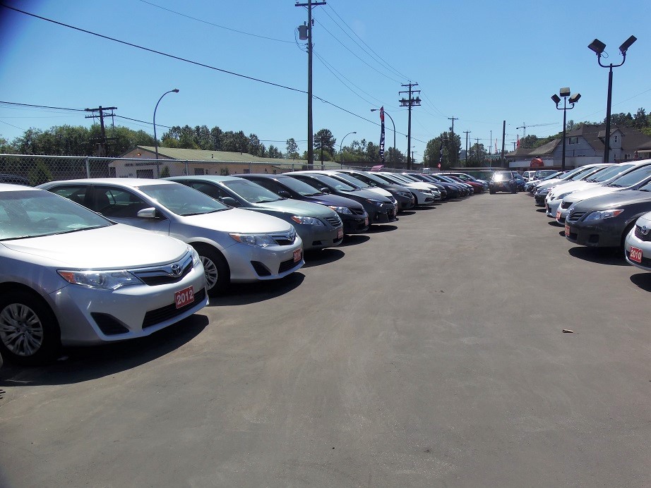 Coast Way Auto Sales Ltd | 435 Brunette Ave, New Westminster, BC V3L 3G1, Canada | Phone: (604) 553-6628