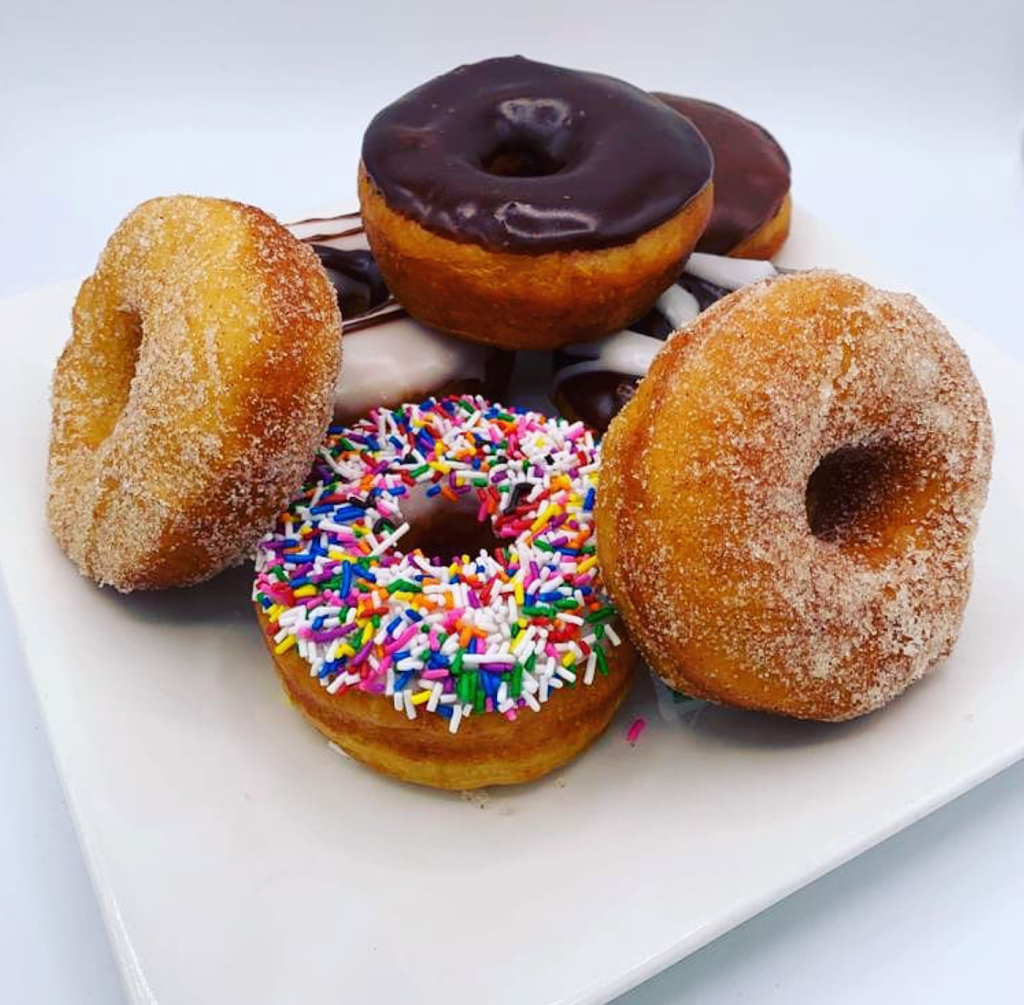 Urban Kitchen | 155 Gordon Baker Rd, North York, ON M2H 3N5, Canada | Phone: (416) 499-5200