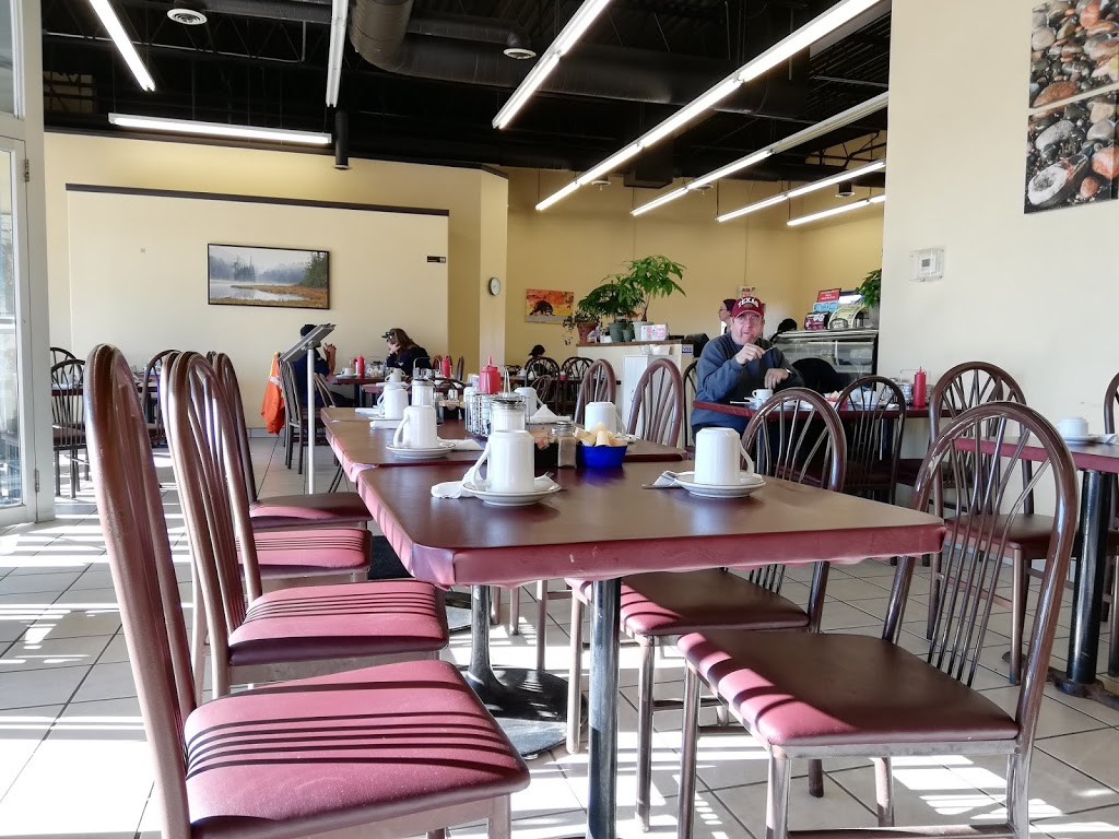 homestyle cafe | 500 Muskoka District Road 118 West, Bracebridge, ON P1L 1T4, Canada | Phone: (705) 646-2507