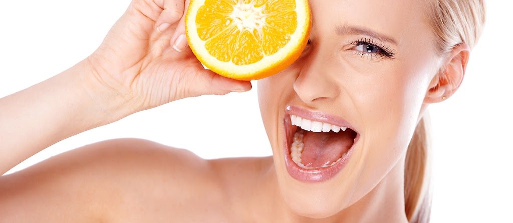 Hakeem Dental | 2250 Bovaird Dr E #105, Brampton, ON L6R 0W3, Canada | Phone: (905) 792-9922