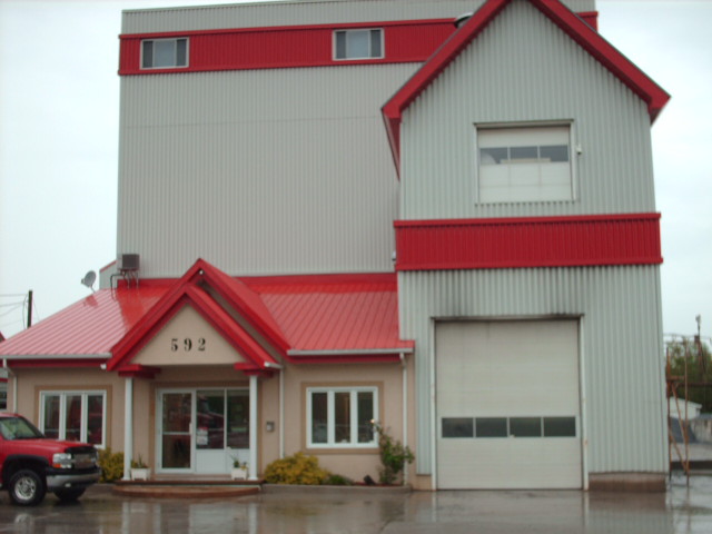 Coffrages Dunasso 2001 | 592 Rue de la Rivière bureau 100, Cowansville, QC J2K 3G6, Canada | Phone: (450) 266-4004