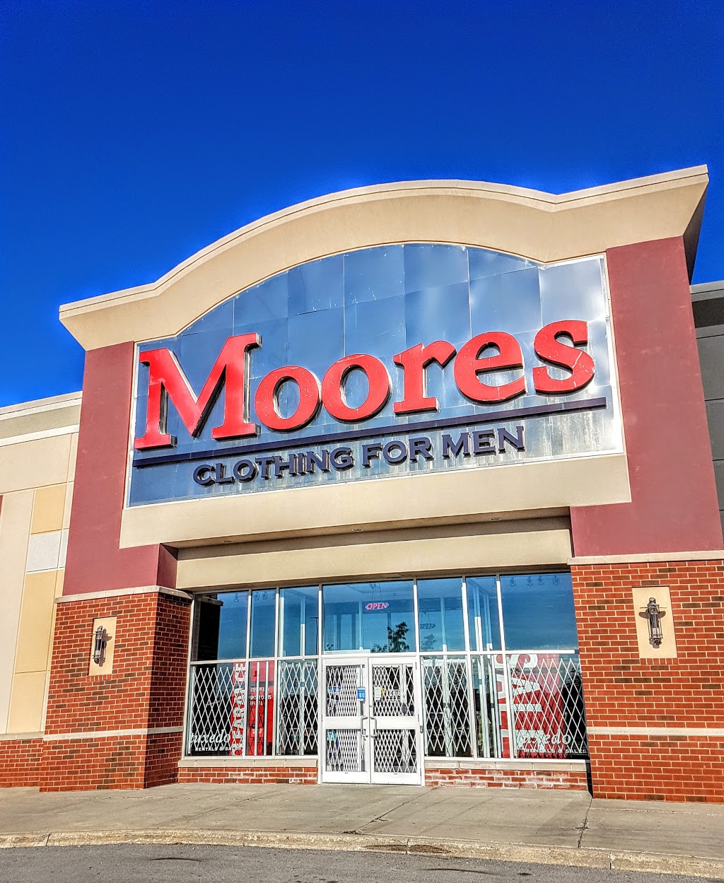 Moores Clothing for Men | 3135 Argentia Rd Unit 8, Mississauga, ON L5N 8E1, Canada | Phone: (905) 785-1633