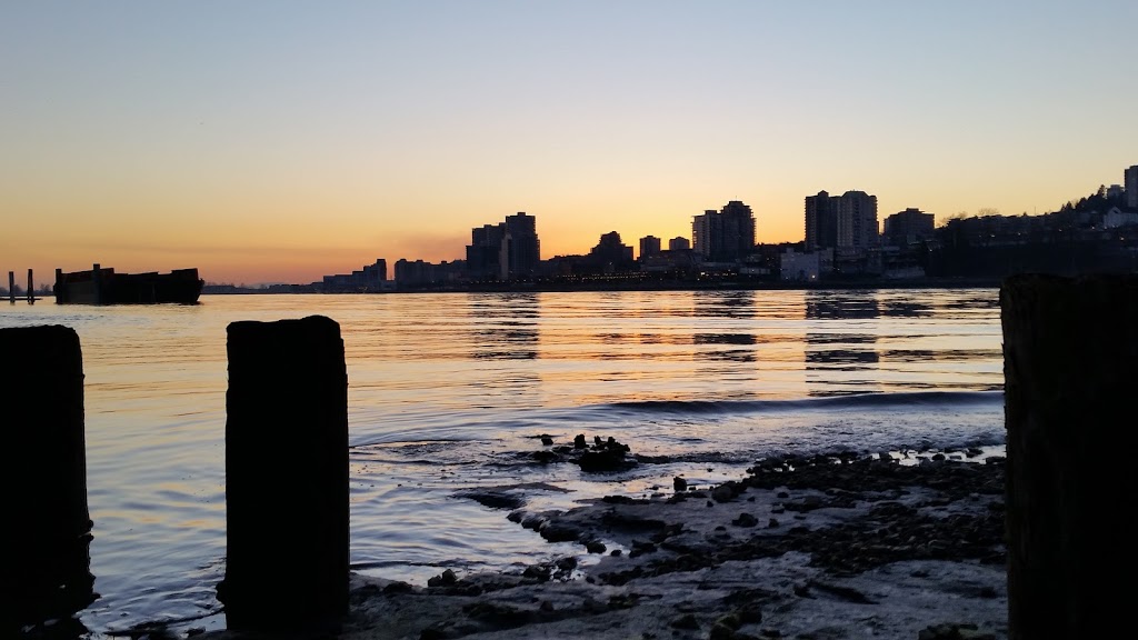 Brownsville Bar Park | 11931 Old Yale Rd, Surrey, BC V3V 3X3, Canada | Phone: (604) 580-1041