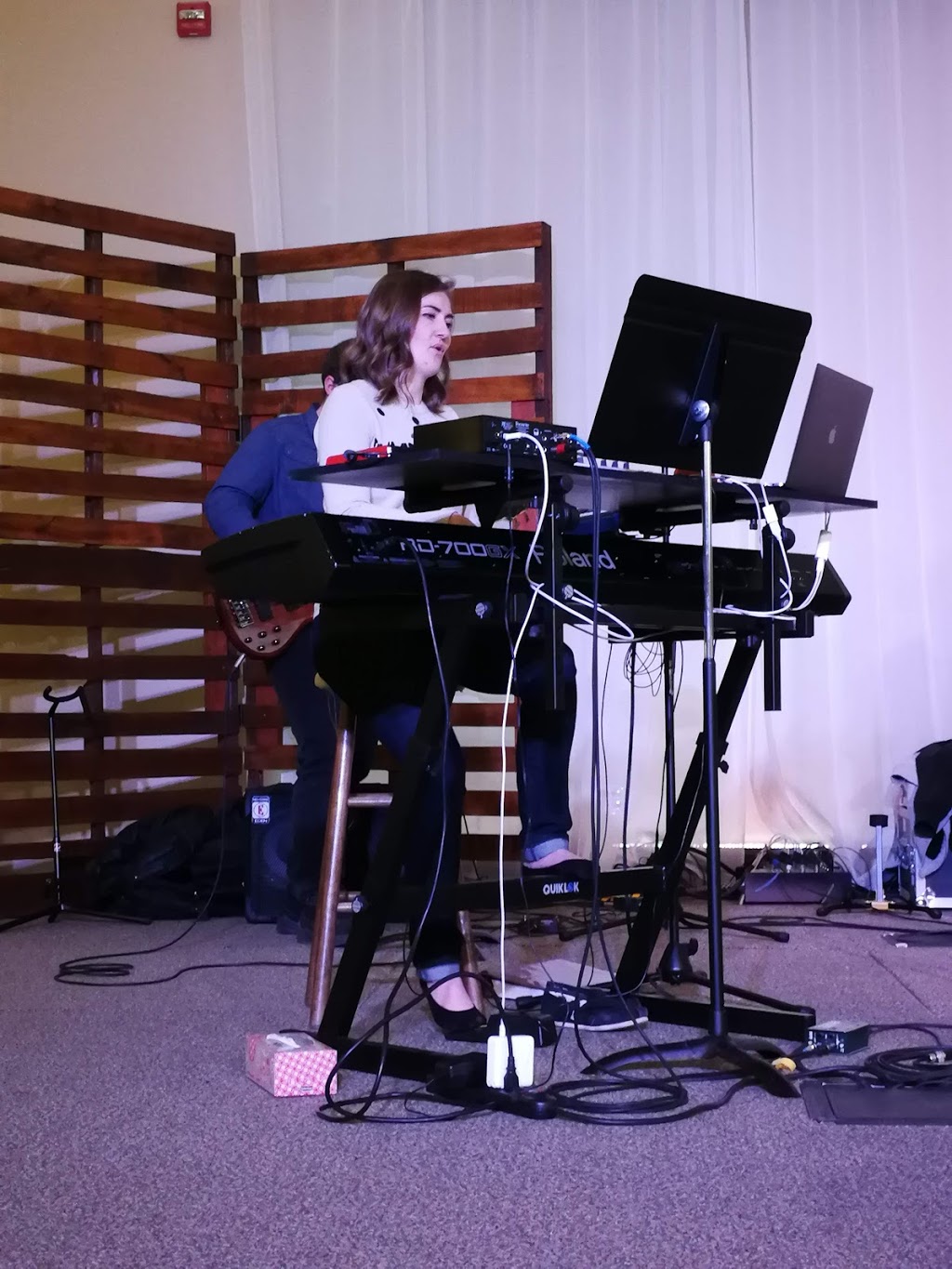 Open Door Christian Fellowship | 940 Dundas St, London, ON N5W 3A1, Canada | Phone: (519) 438-6005