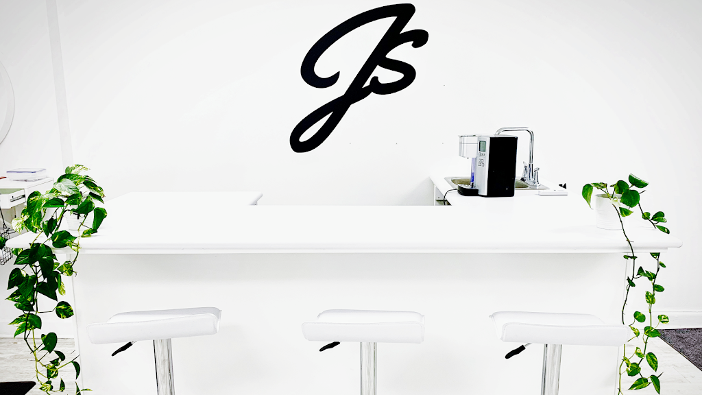 Js Barbershop | 2028 Eglinton Ave W, York, ON M6E 2K3, Canada | Phone: (416) 781-2310