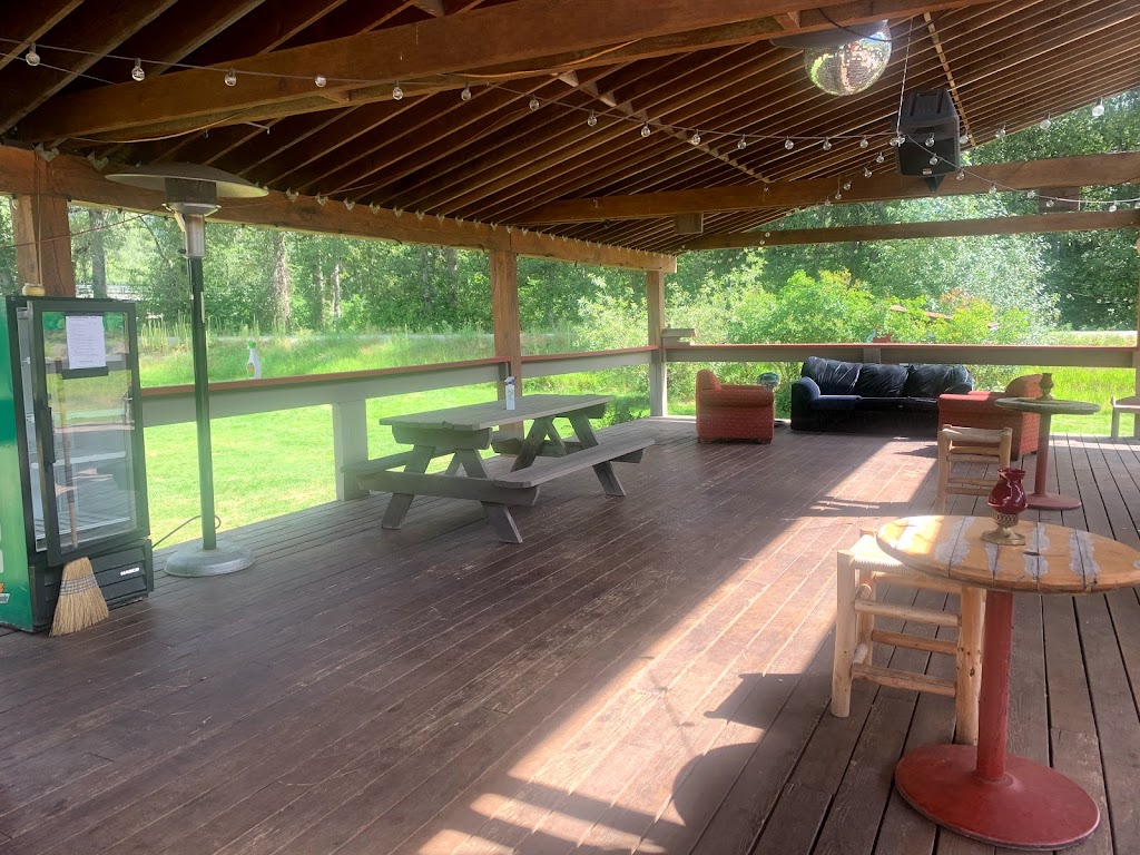 Pemberton Hostel | 1641 Airport Rd, Pemberton, BC V0N 2L3, Canada | Phone: (604) 418-5069
