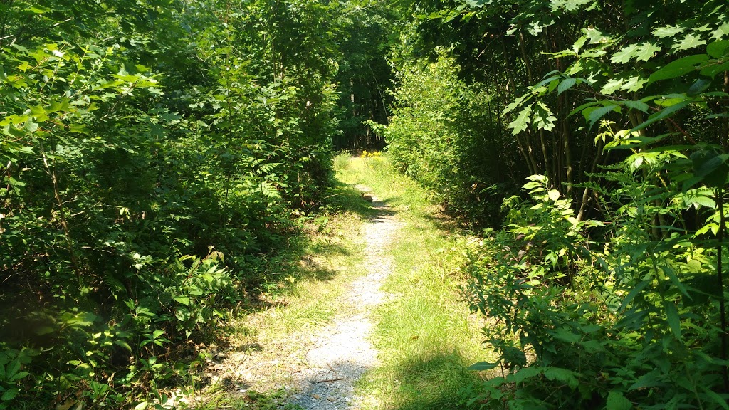 Sentier de la Nature | 294 58e Rue O, Venise-en-Québec, QC J0J 2K0, Canada | Phone: (450) 244-5400