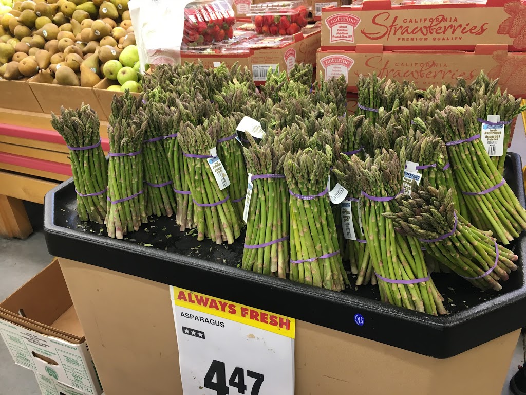 Peters No Frills | 222 Lansdowne Ave, Toronto, ON M6K 3C6, Canada | Phone: (866) 987-6453