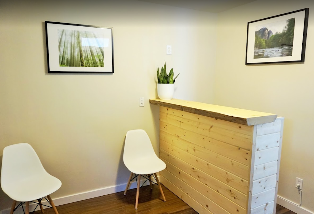 Cragside Wellness | 1070 Northridge Dr, Squamish, BC V8B 0T1, Canada | Phone: 0000000