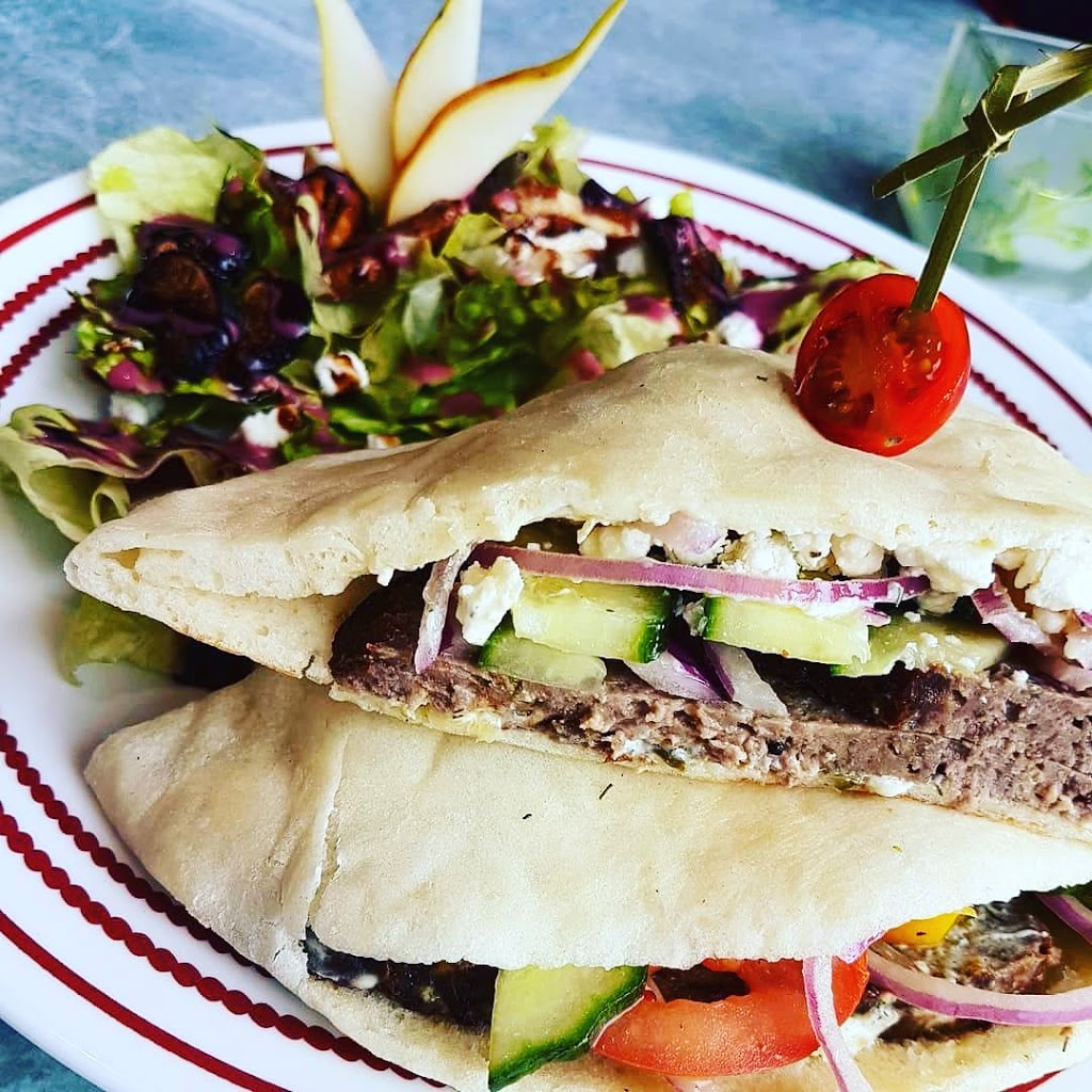Midtown Bistro | 3024 30th Ave, Vernon, BC V1T 2B9, Canada | Phone: (250) 308-7477