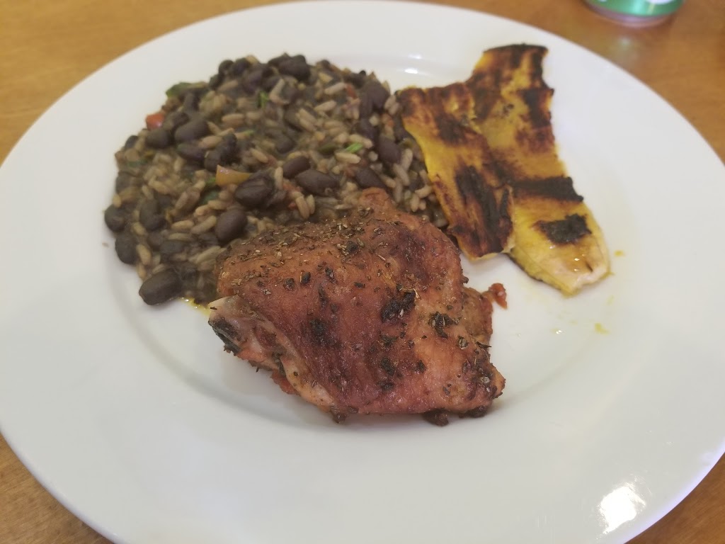 Johnathan´s Restaurant | 200 Marycroft Ave Unit 27, Woodbridge, ON L4L 5X6, Canada | Phone: (905) 856-0023