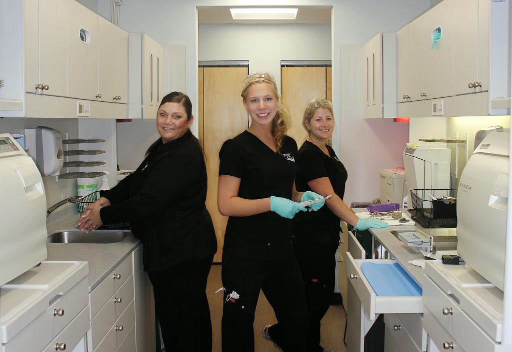 Santé Highbury Dental | 1550 Highbury Ave N, London, ON N5Y 5N7, Canada | Phone: (519) 455-5620