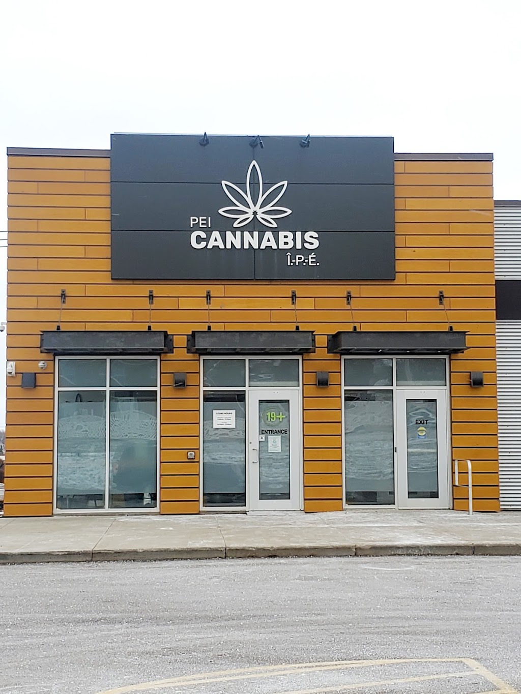 PEI Cannabis | 447 Granville St, Summerside, PE C1N 3C4, Canada | Phone: (902) 438-4989