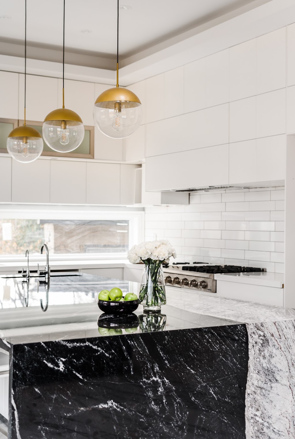 BD Interior Design | 6900 Airport Rd Unit 209, Mississauga, ON L4V 1N2, Canada | Phone: (647) 494-2813