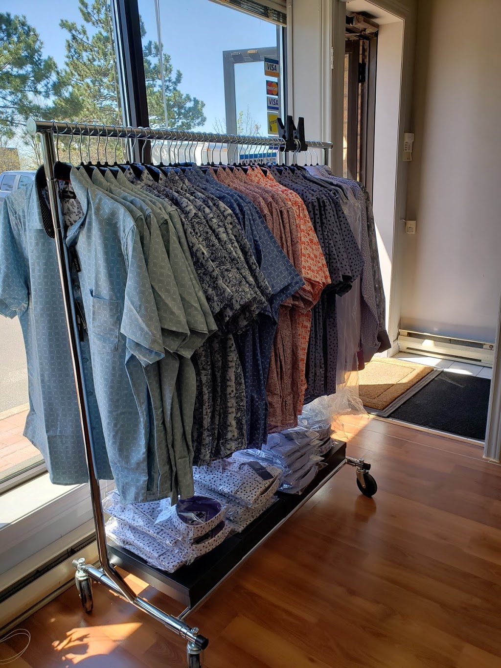 Camicia Uomo Italy | 80 Carlauren Rd #15, Woodbridge, ON L4L 7Z5, Canada | Phone: (647) 394-9197