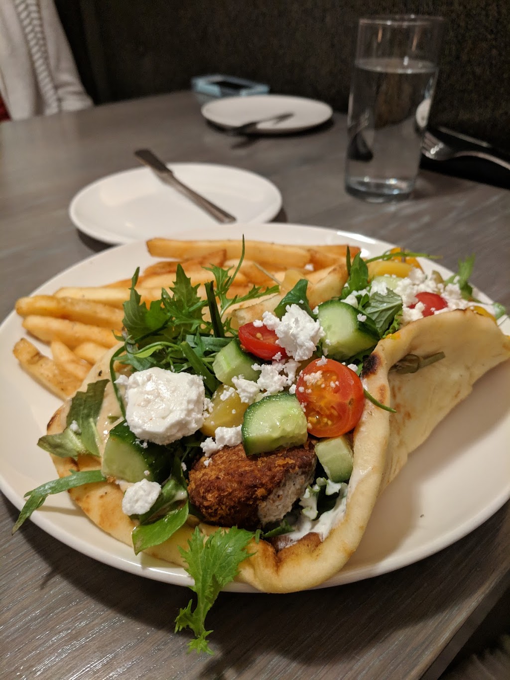 Artisan Bistro | 777 Royal Oak Dr, Victoria, BC V8X 4V1, Canada | Phone: (250) 590-9333