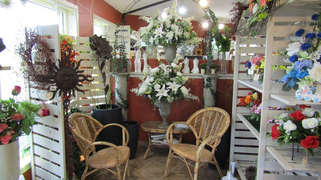 Neils Flowers Ltd. | 1622 Sydenham Rd, Kingston, ON K7L 4V4, Canada | Phone: (613) 542-9929