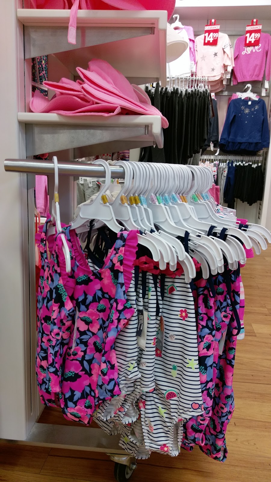 OshKosh Bgosh | 1250 S Service Rd, Mississauga, ON L5E 1V4, Canada | Phone: (905) 274-9344