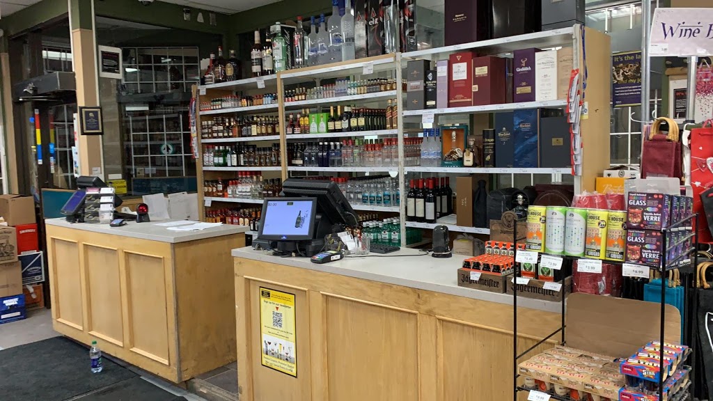 Solo Liquor Crossroads | 2141 18 Ave NE, Calgary, AB T2E 1L4, Canada | Phone: (403) 250-6600