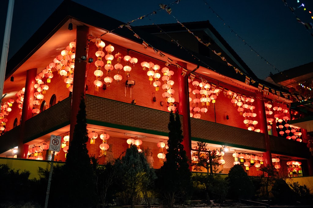 Cham Shan Temple | 7254 Bayview Ave, Thornhill, ON L3T 2R6, Canada | Phone: (905) 886-1522 ext. 234