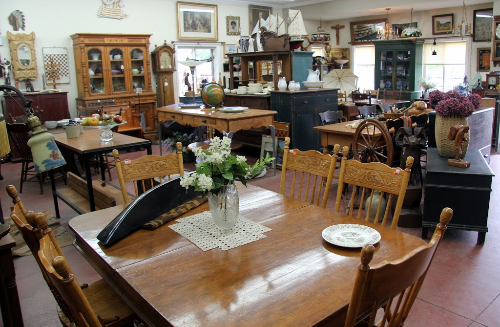 Antiquites Michel Prince | 930 Rang des Cèdres, Sainte-Eulalie, QC G0Z 1E0, Canada | Phone: (819) 225-4292