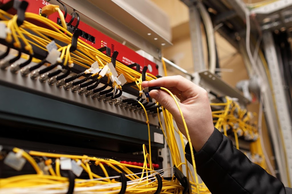 Télécommunications Flexcom Inc. | 230 Mnt Saint-Régis Suite 200, Saint-Constant, QC J5A 0Y5, Canada | Phone: (514) 363-5550