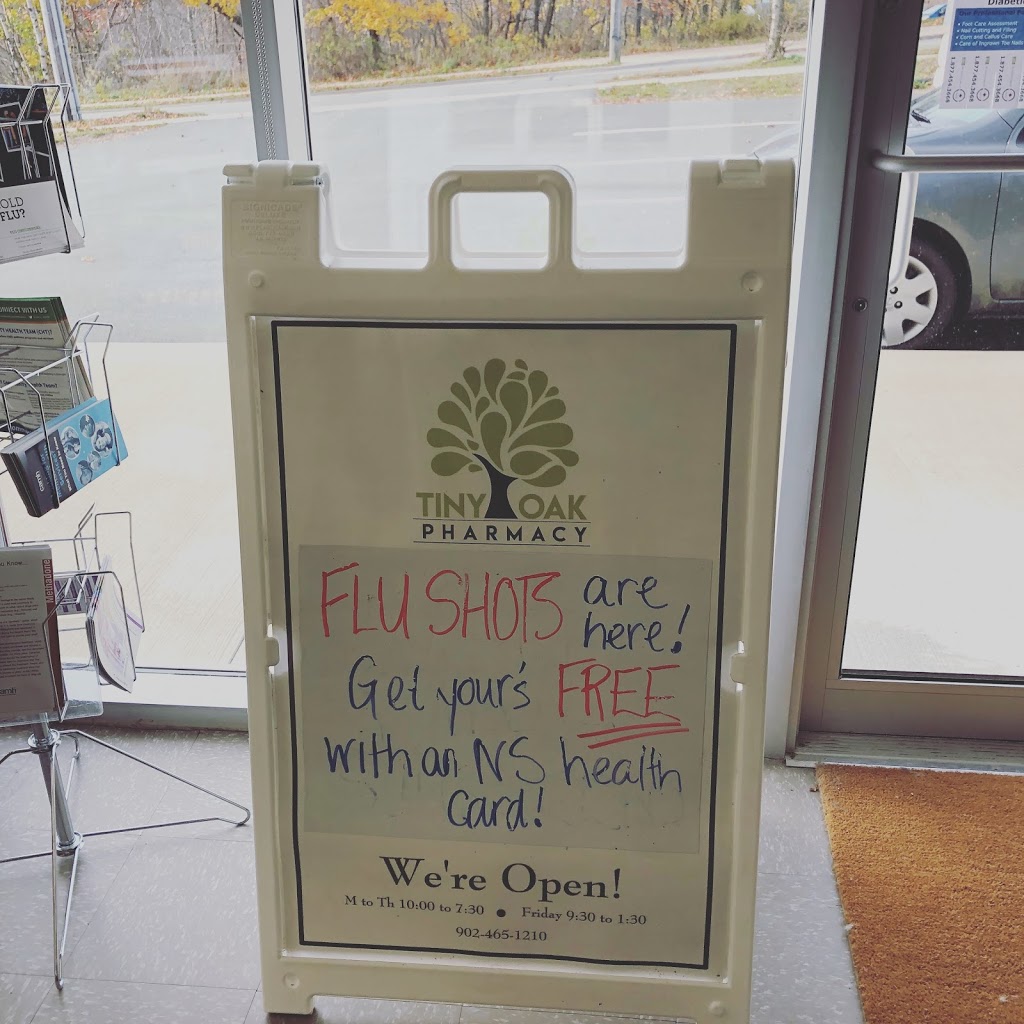 TINY OAK PHARMACY | 245 Pleasant St, Dartmouth, NS B2Y 3R9, Canada | Phone: (902) 465-1210