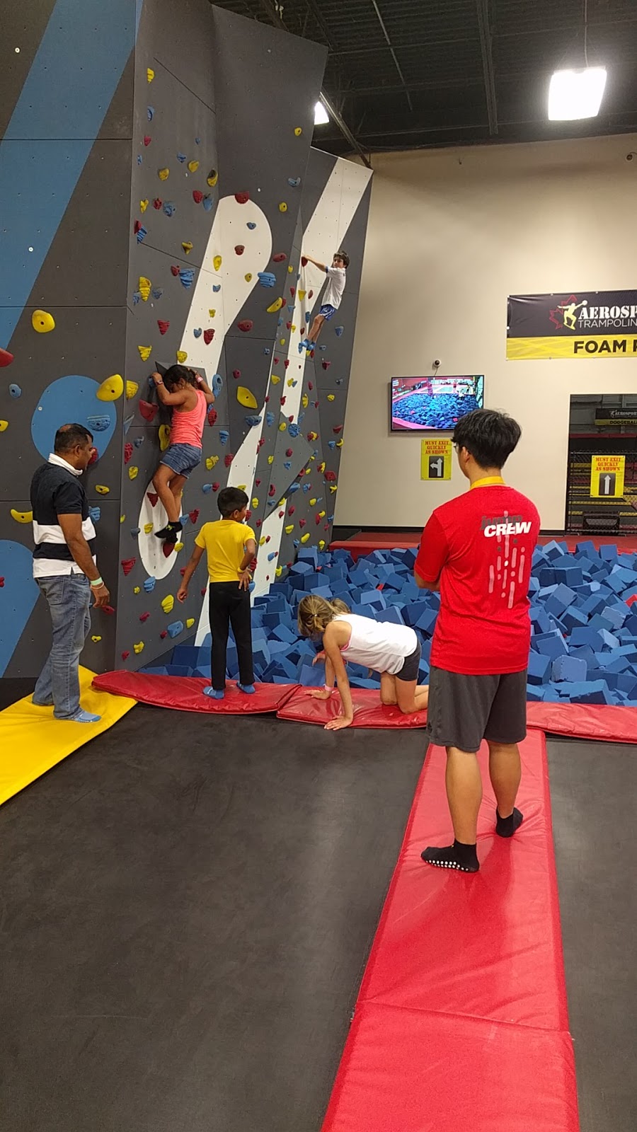 Aerosports Trampoline Park | 2679 Bristol Cir, Oakville, ON L6H 6Z8, Canada | Phone: (905) 829-2989