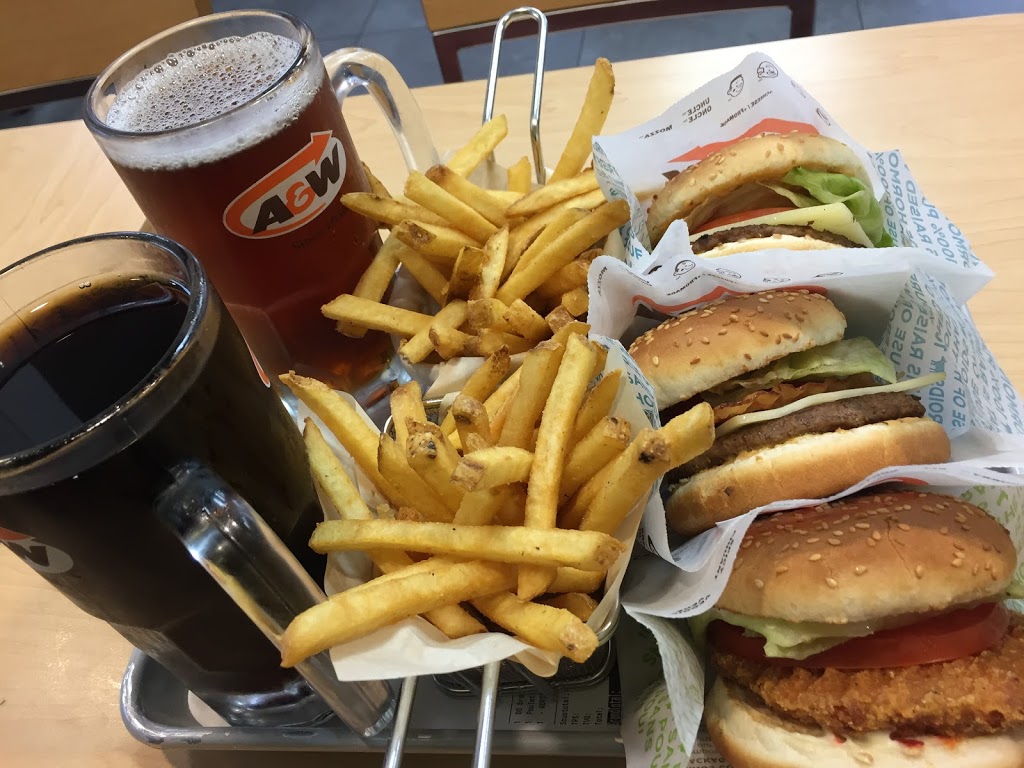 A&W Canada | 453 Boulevard Jutras E, Victoriaville, QC G6P 7H4, Canada | Phone: (819) 752-1705