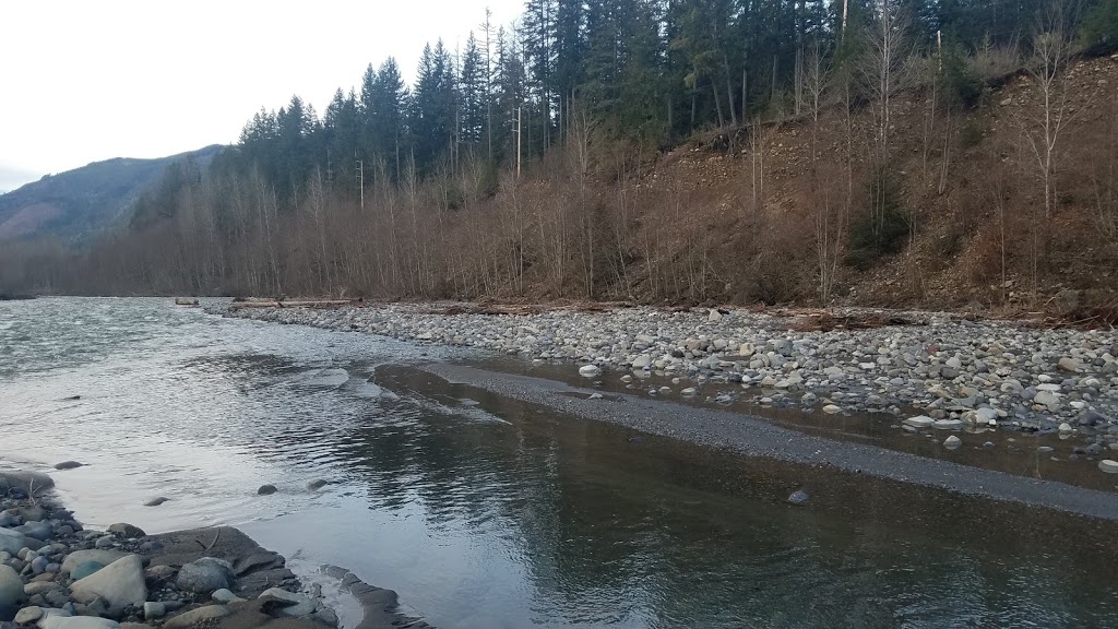 Two Bedroom Cabin - 45GS | 7417 Miller Way, Deming, WA 98244, USA | Phone: (636) 736-4460