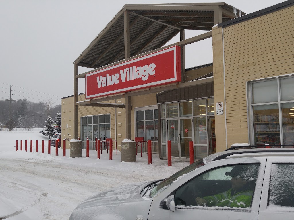Value Village | 165 Wellington St W, Barrie, ON L4N 1L7, Canada | Phone: (705) 733-9224
